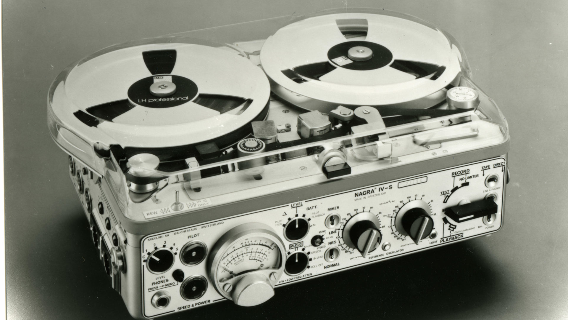Do pro musicians use reel-to-reel tape recorders? - Quora